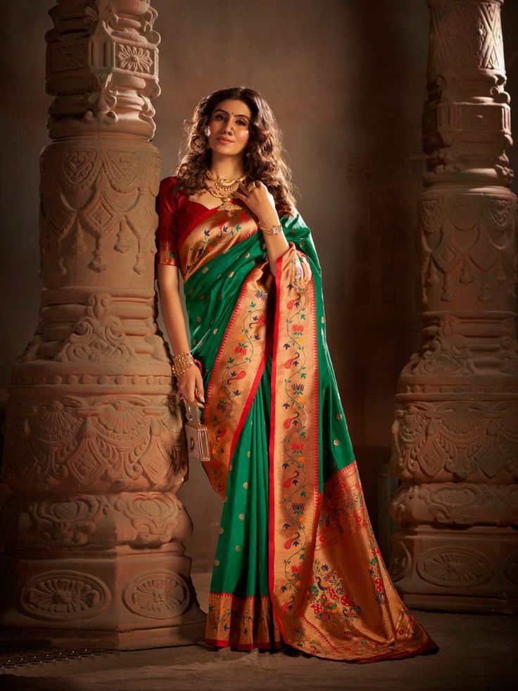 Brocade Pairthani