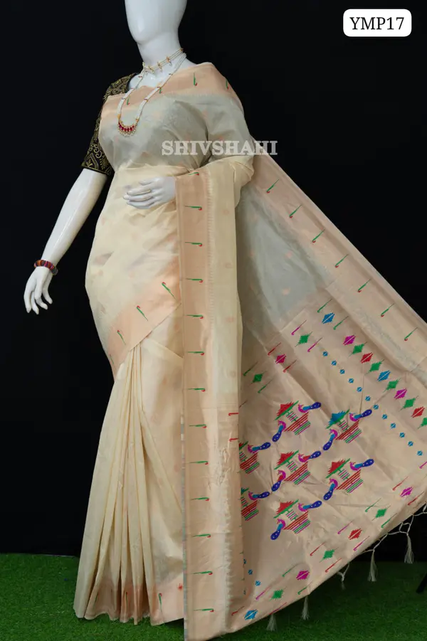 TRADITIONAL YEOLA MUNIYA PAITHANI