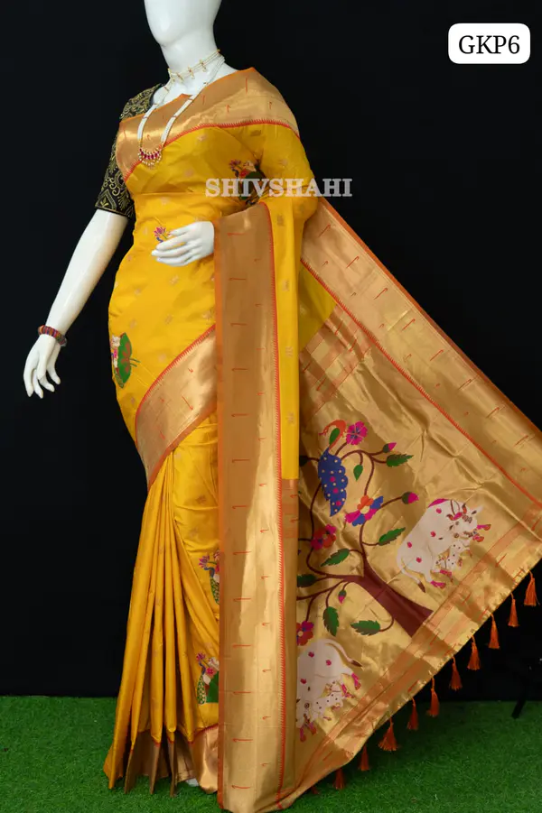 Gokul Kamal Paithani